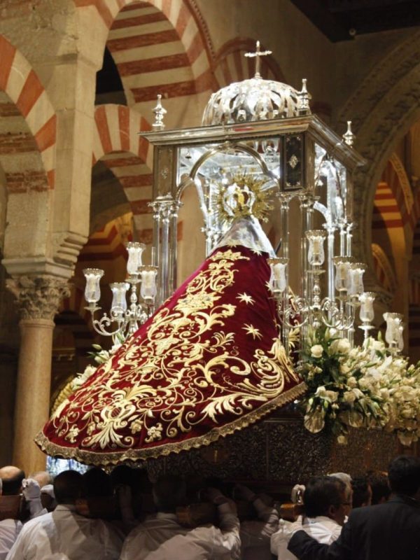 Cofradía Nuestra Señora de La Piedad Iznájar (Córdoba)