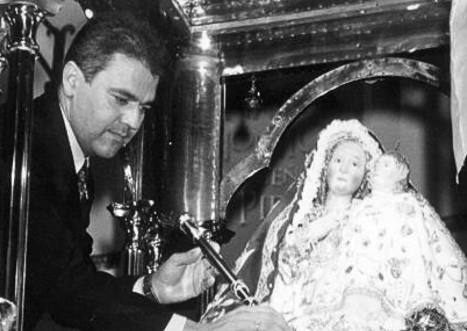Cofradía Nuestra Señora de La Piedad Iznájar (Córdoba)