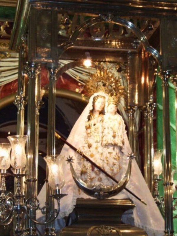 Cofradía Nuestra Señora de La Piedad Iznájar (Córdoba)