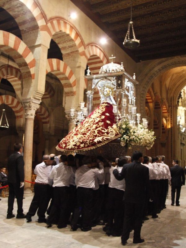 Cofradía Nuestra Señora de La Piedad Iznájar (Córdoba)
