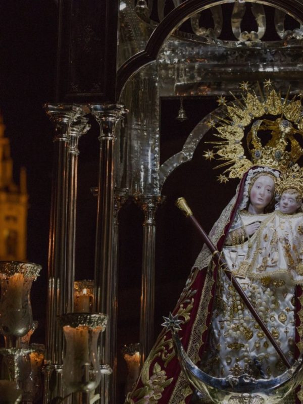 Cofradía Nuestra Señora de La Piedad Iznájar (Córdoba)